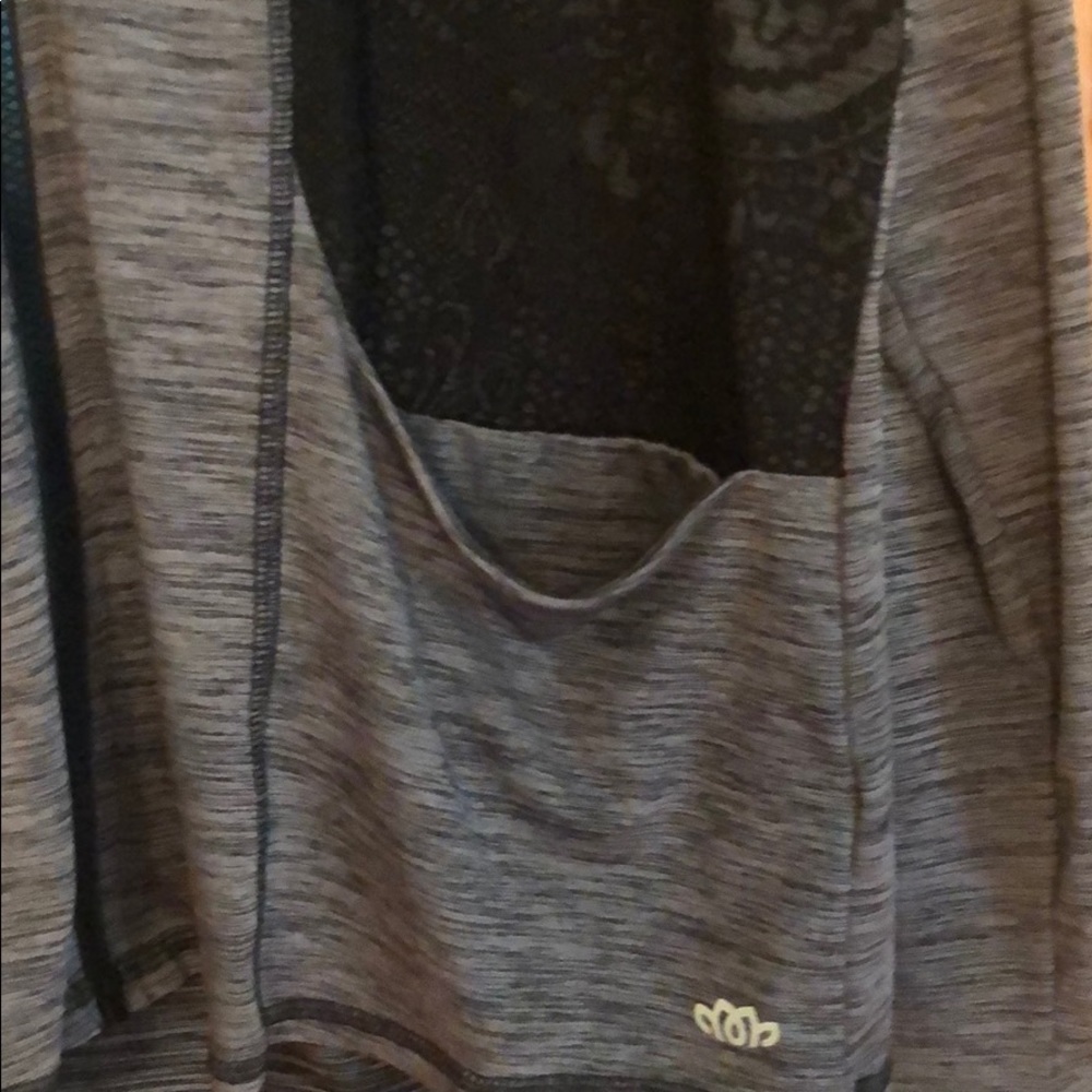Zip up long sleeve Activewear jacket - Picture 6 of 6